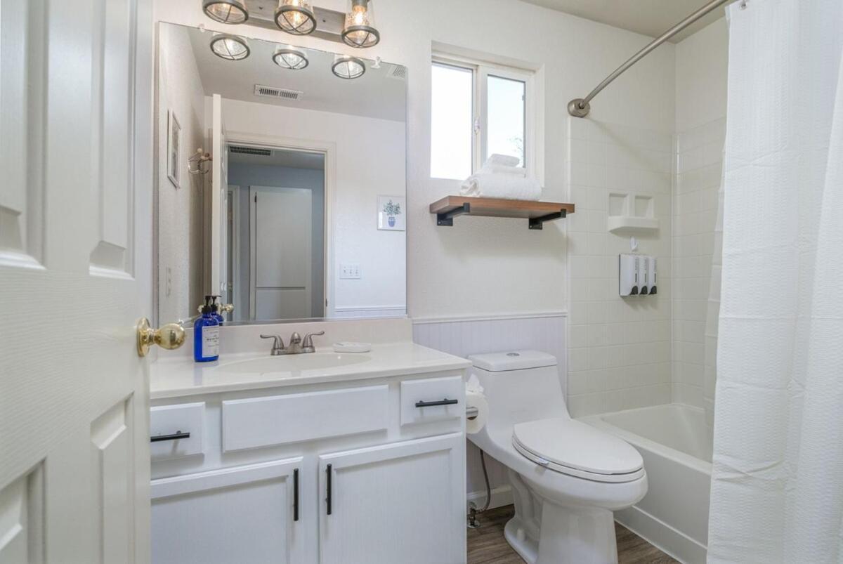Holiday home Designer Conveniently Located In Nv Reno