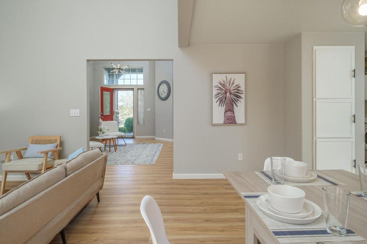Designer Conveniently Located In Nv * Reno