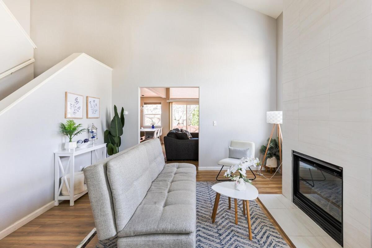 Holiday home Designer Conveniently Located In Nv Reno