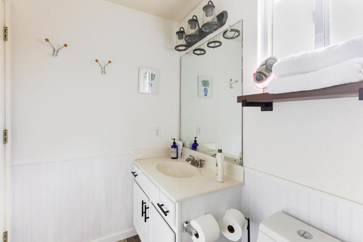 Holiday home Designer Conveniently Located In Nv *